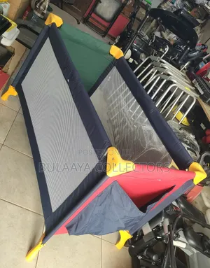 Hauck UK Used Portable Baby Travel Cot/Play Pen/Bed/Crib.