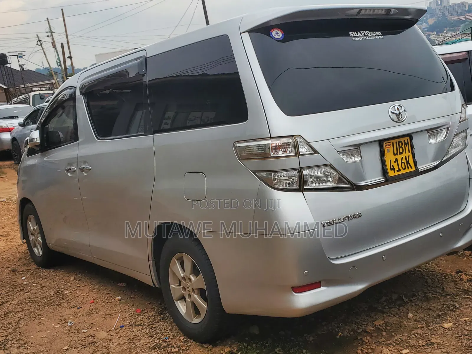 Toyota Vellfire 2010 Silver