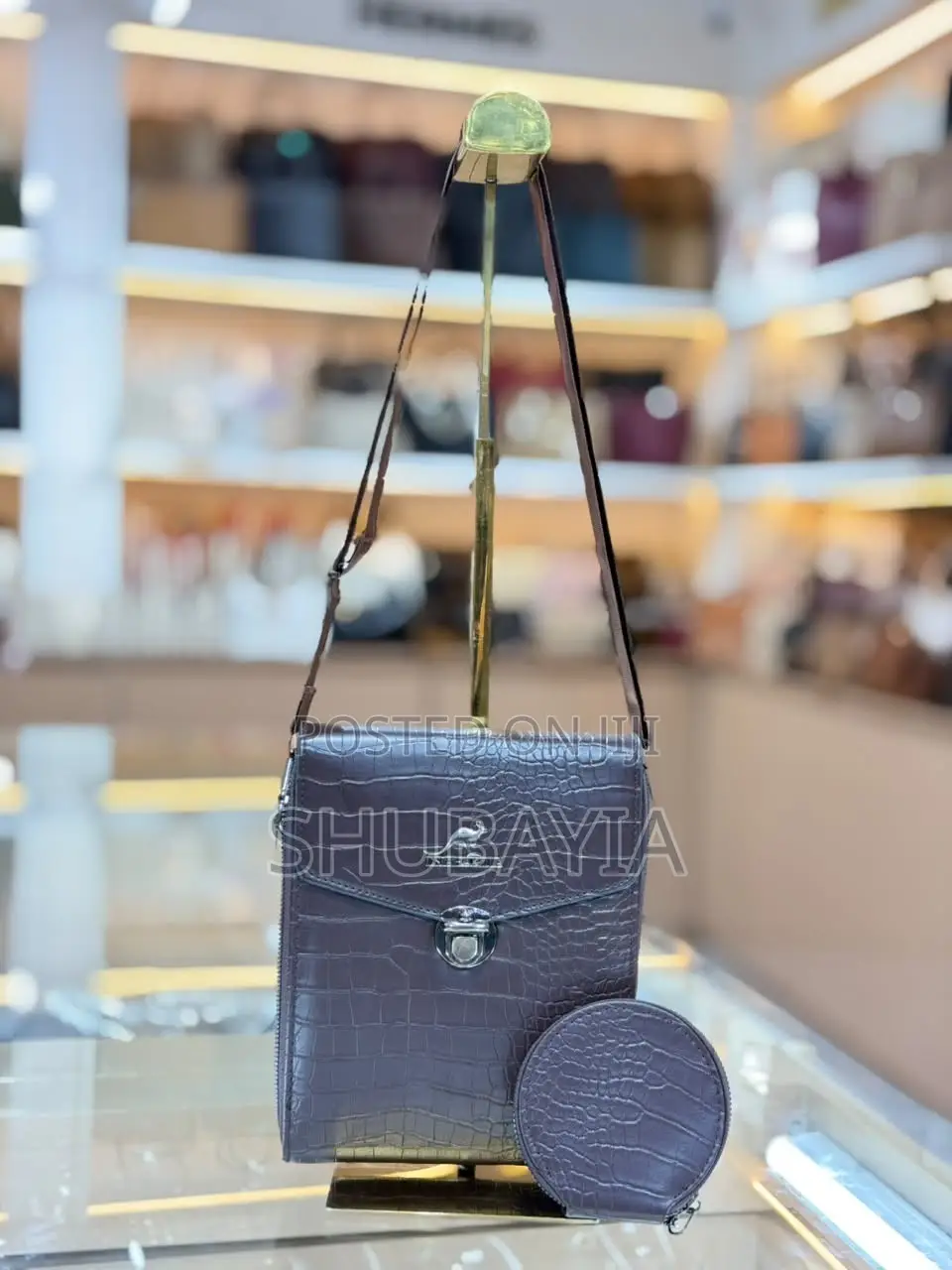 Cross Bags With a Wallet