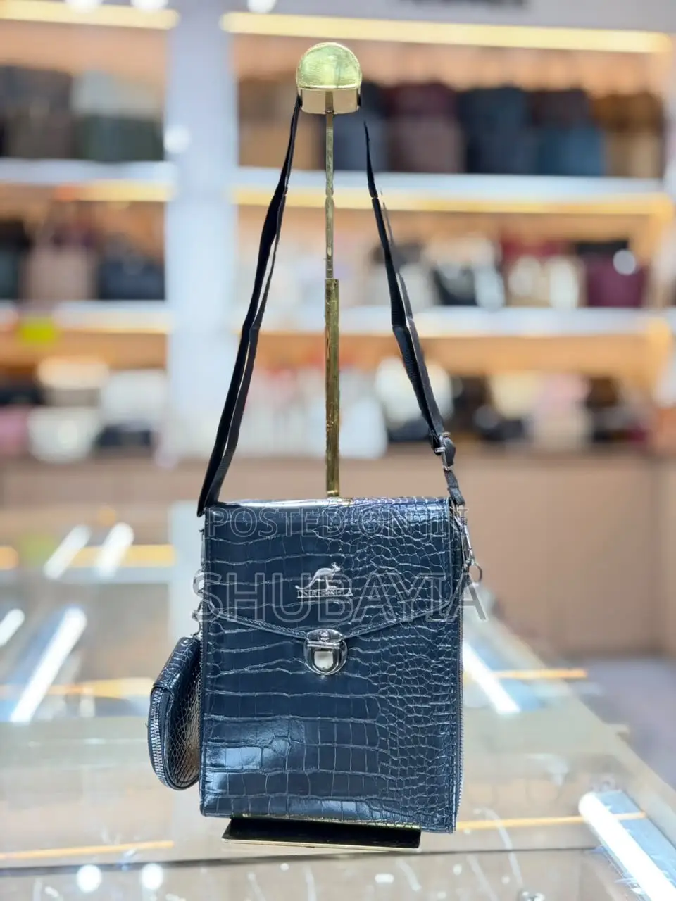 Cross Bags With a Wallet