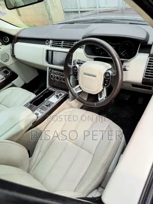 Land Rover Range Rover Vogue 2015 Beige