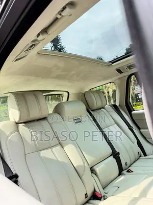 Land Rover Range Rover Vogue 2015 Beige