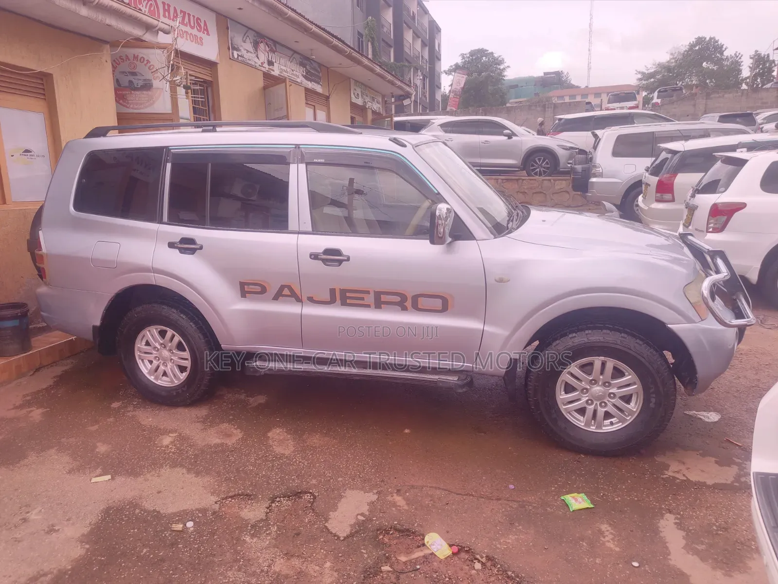 Mitsubishi Pajero Sport 2004 Brown