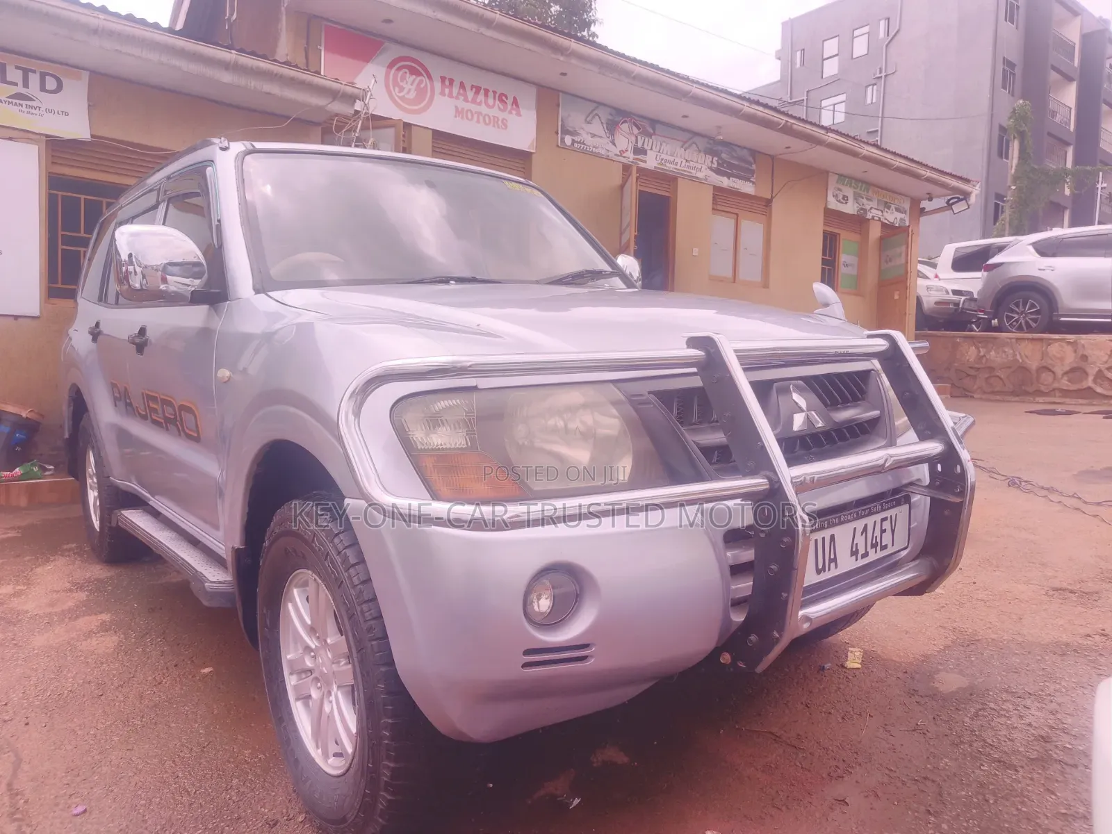 Mitsubishi Pajero Sport 2004 Brown