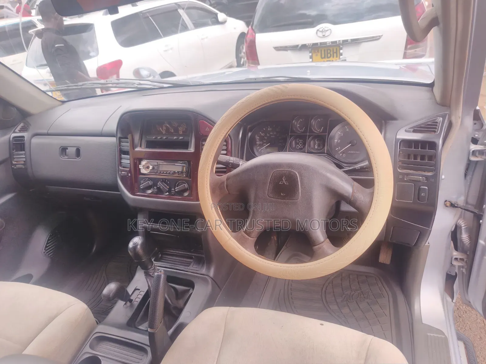 Mitsubishi Pajero Sport 2004 Brown