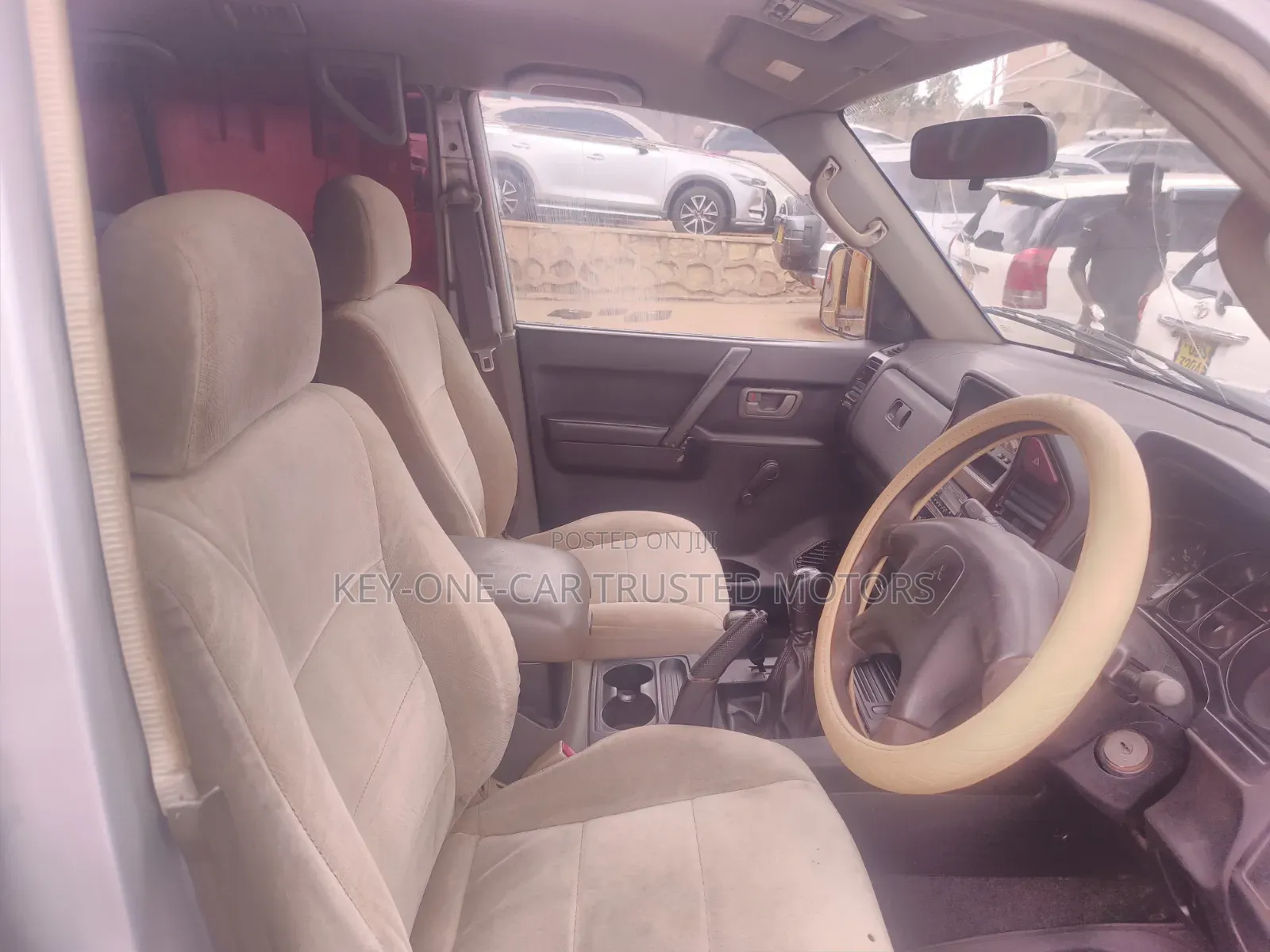 Mitsubishi Pajero Sport 2004 Brown