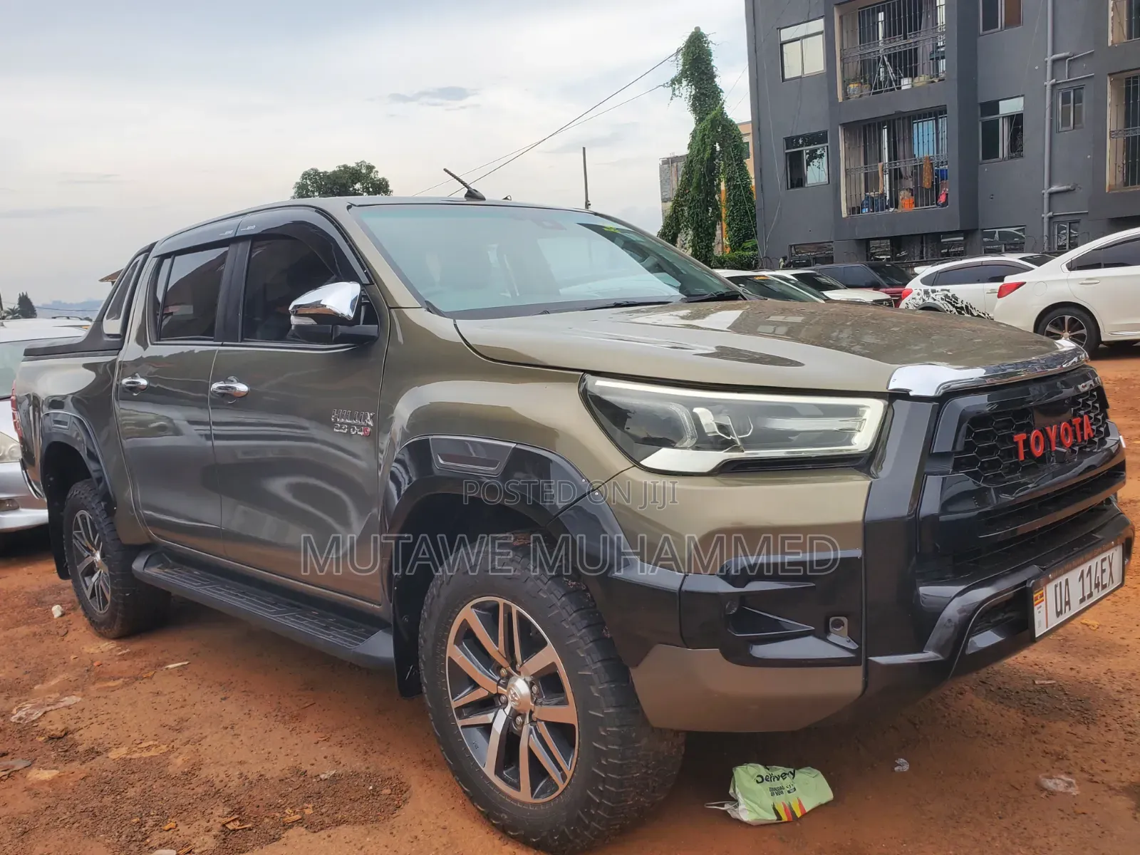 Toyota Hilux 2020 Gray