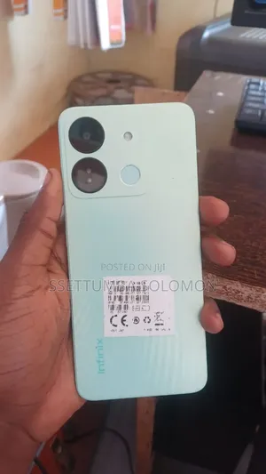 Infinix Smart 7 HD 64 GB Green