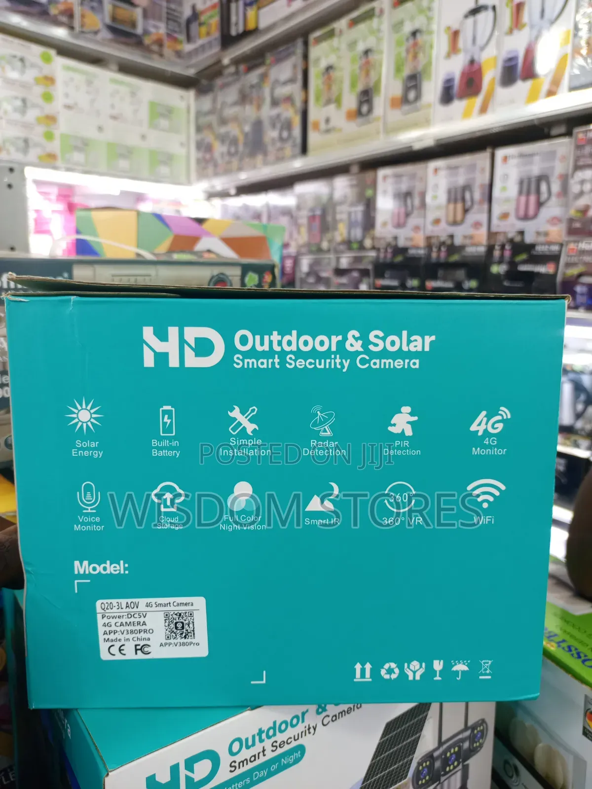 HD Outdoor & Solar Smart Security Camera Featuring a Triple-Lens