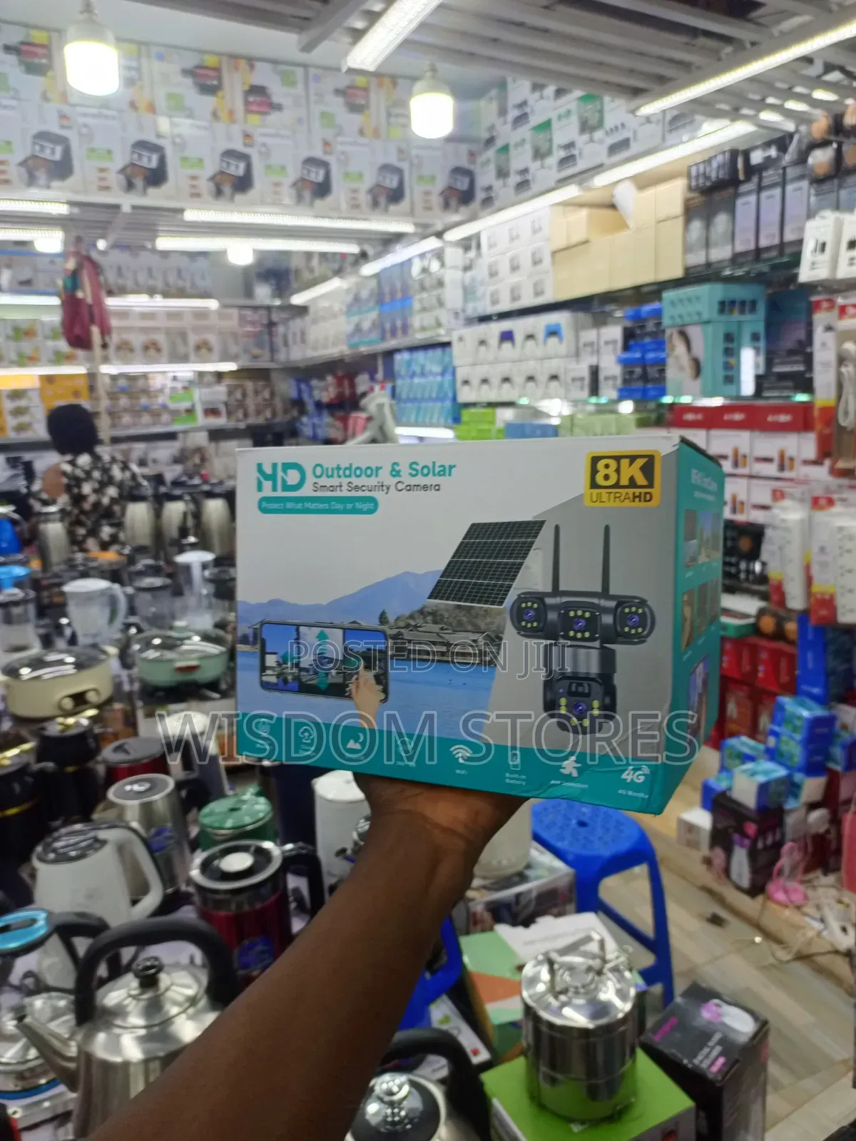 HD Outdoor & Solar Smart Security Camera Featuring a Triple-Lens