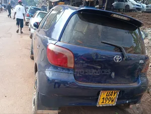Toyota Vitz 1.3 AWD 3dr 2002 Blue