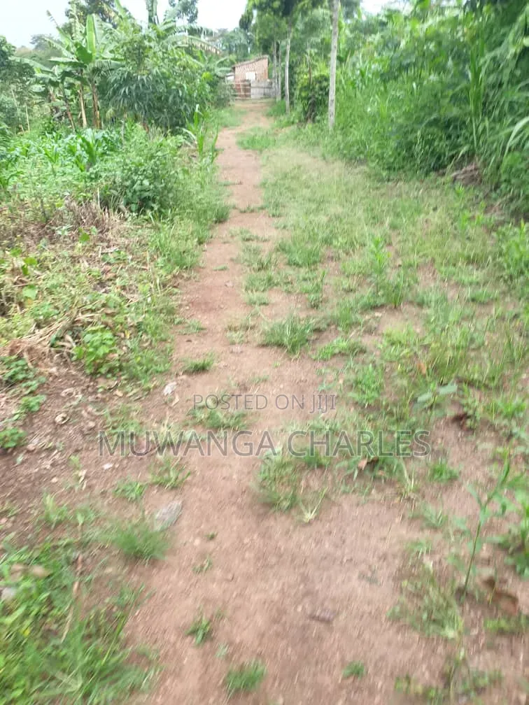Plot on Sale at Kyanja Ring Road
