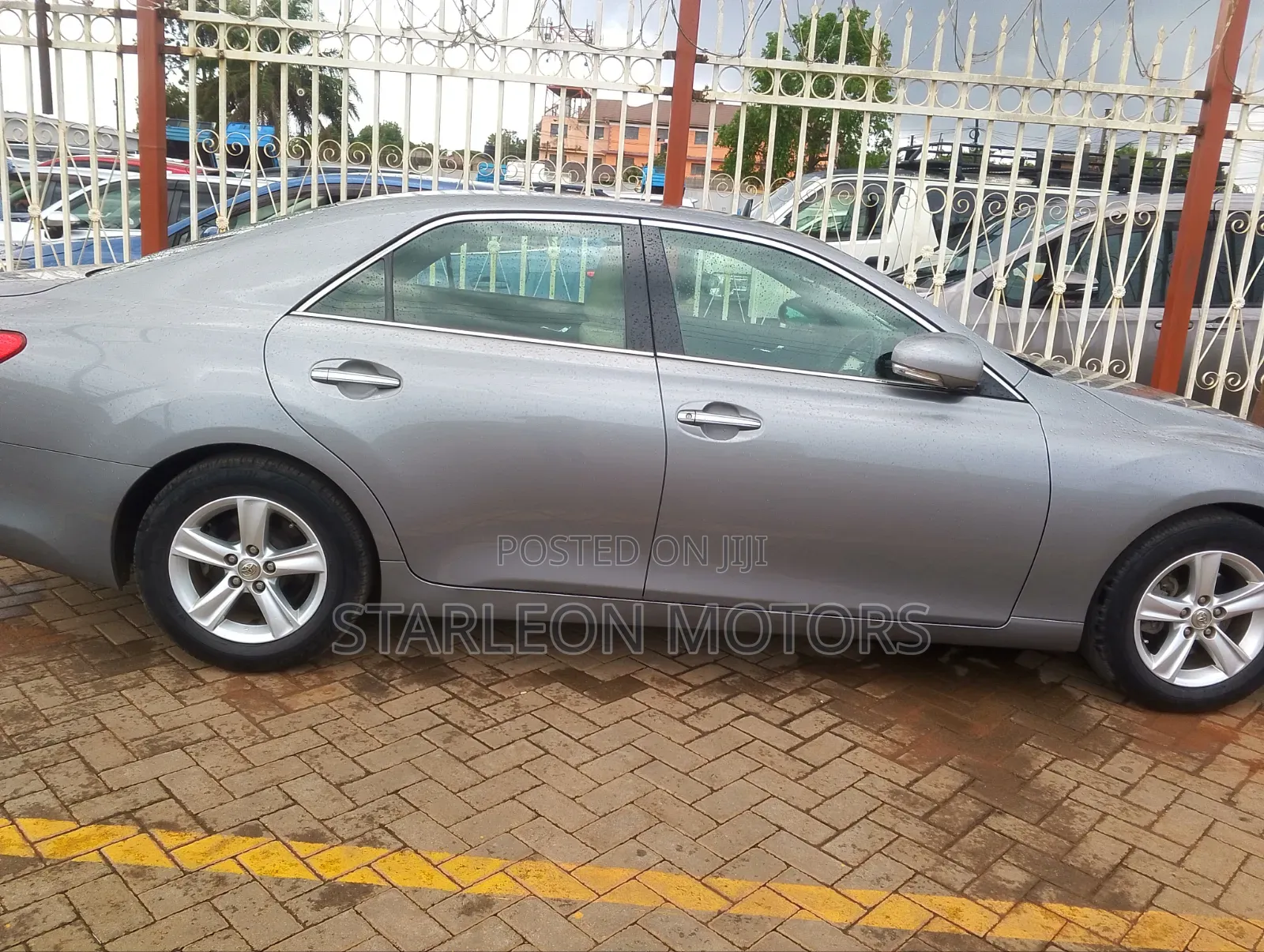 Toyota Mark X 2.5 AWD 2011 Gray