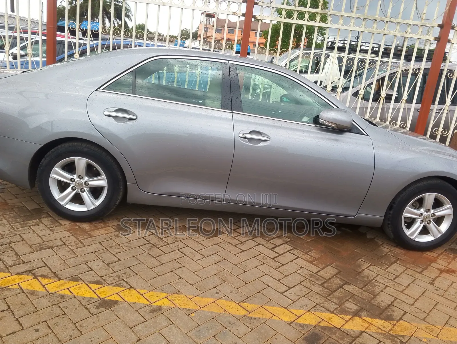 Toyota Mark X 2.5 AWD 2011 Gray