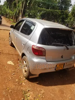 Toyota Vitz 1.0 FWD 3dr 2003 Silver