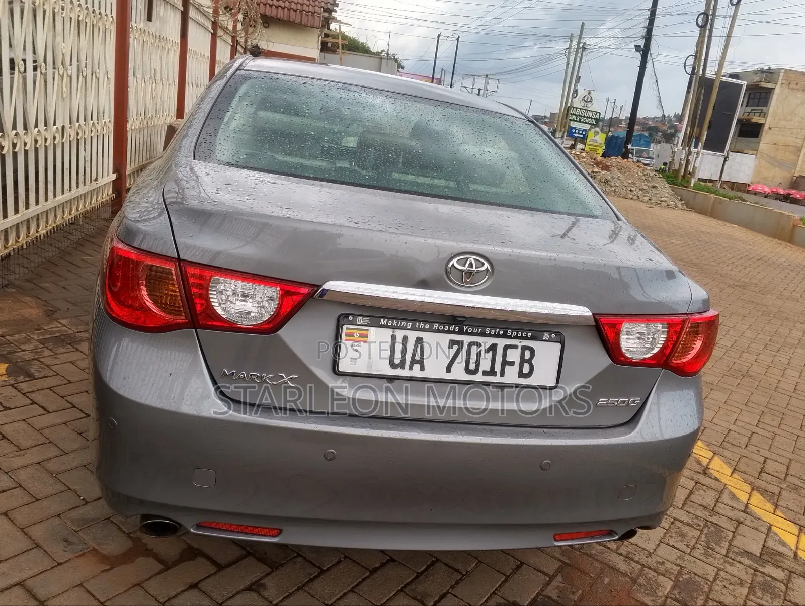 Toyota Mark X 2.5 AWD 2011 Gray