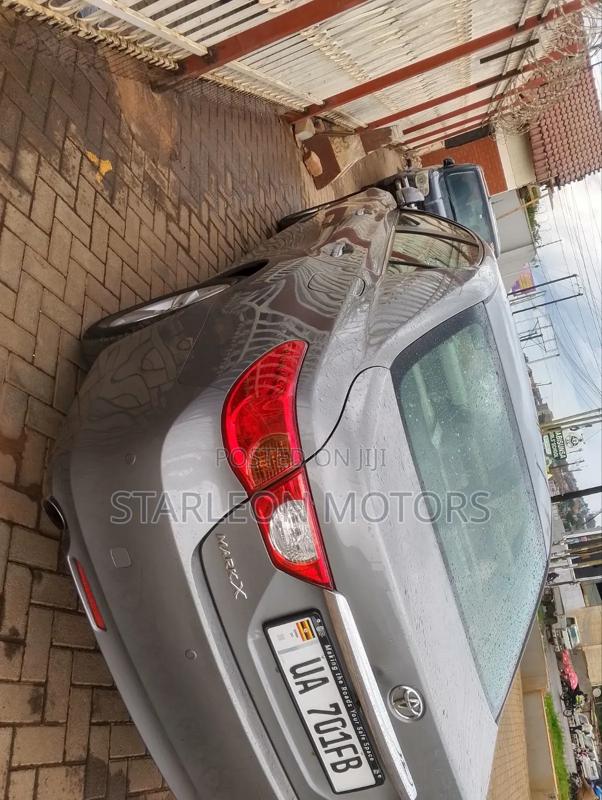Toyota Mark X 2.5 AWD 2011 Gray