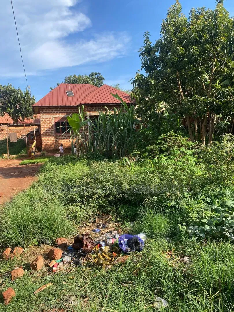 Good Plot for Sale in Wakiso Town