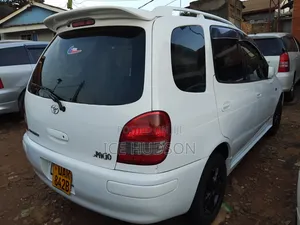 Toyota Corolla Spacio 2001 White