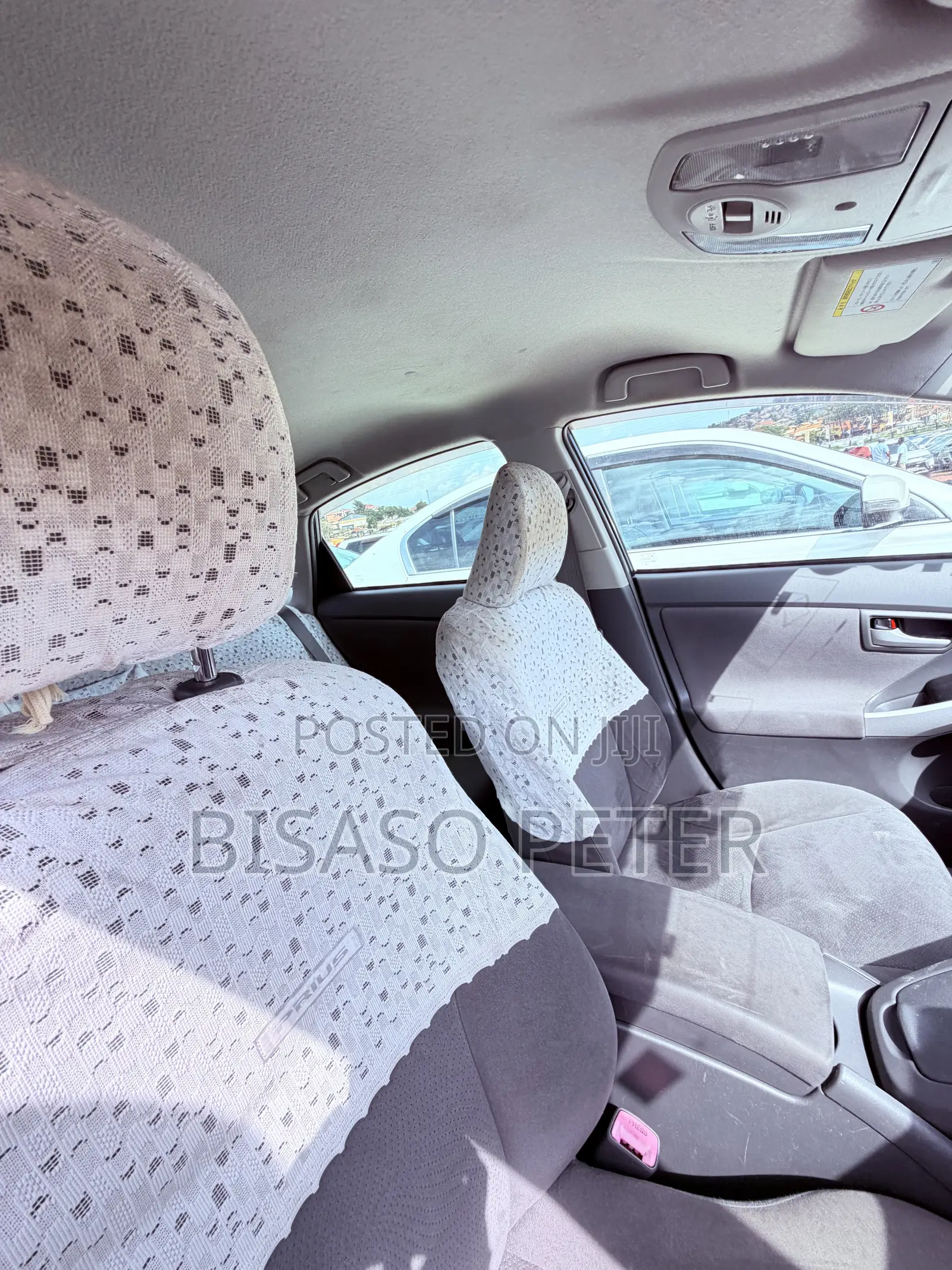 Toyota Prius 2011 White