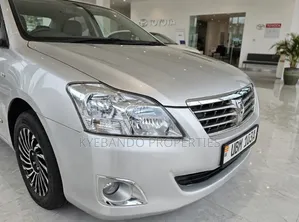 Toyota Premio 1.8 AWD 2010 Silver