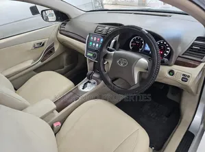 Toyota Premio 1.8 AWD 2010 Silver