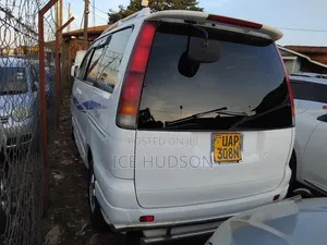 Toyota TownAce Noah 2001 White