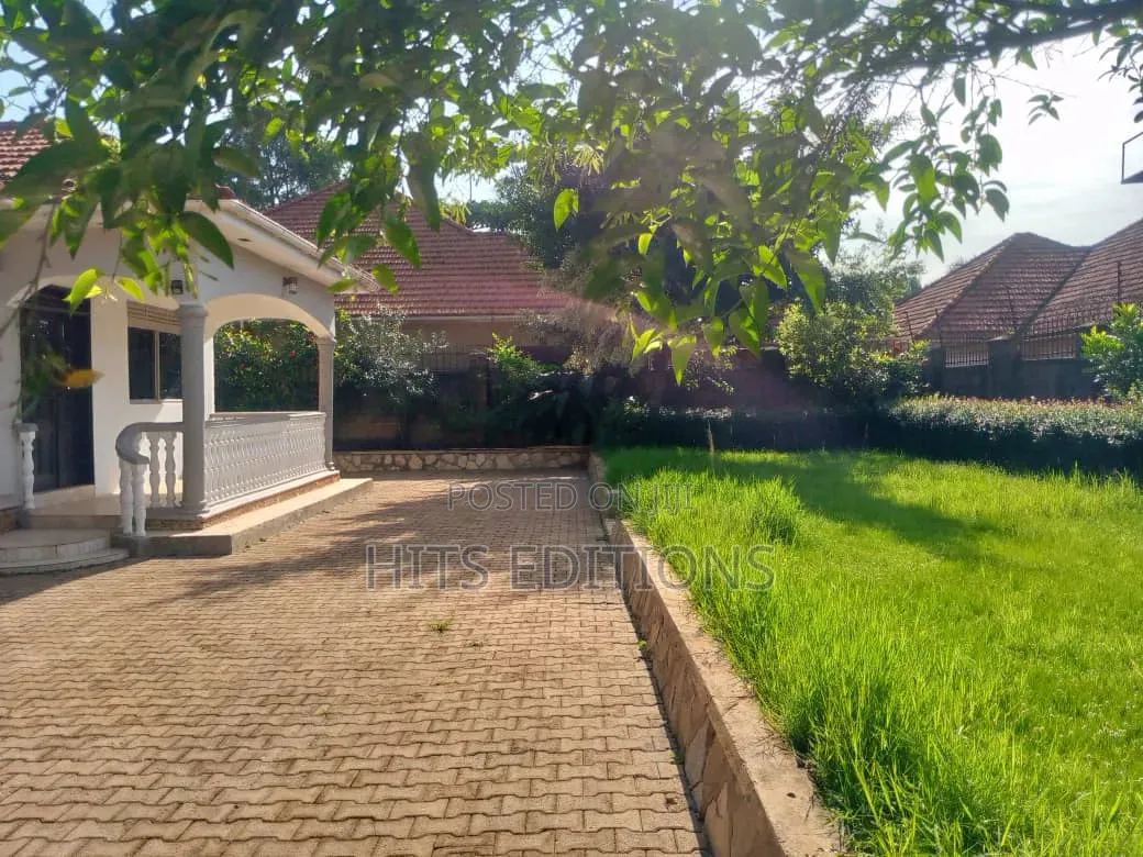 3bdrm Bungalow in Nakawa for sale