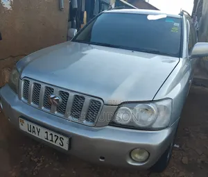 Toyota Kluger 2004 Silver