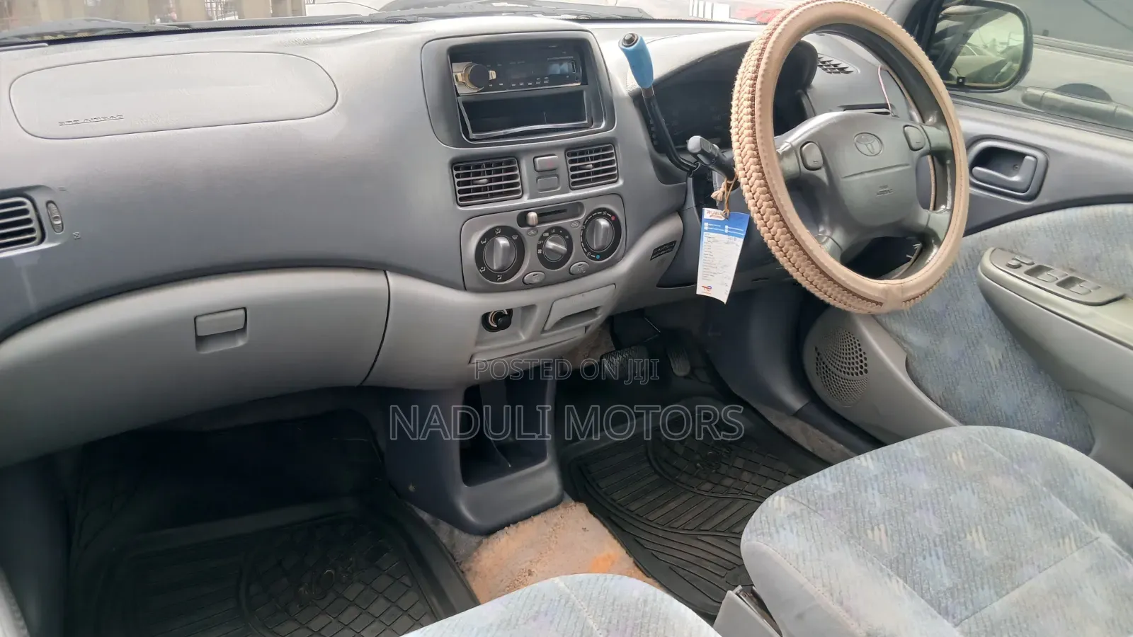 Toyota Raum 1.5 FWD 2002 Black