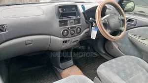 Toyota Raum 1.5 FWD 2002 Black