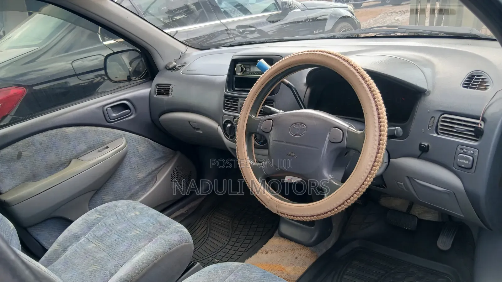Toyota Raum 1.5 FWD 2002 Black