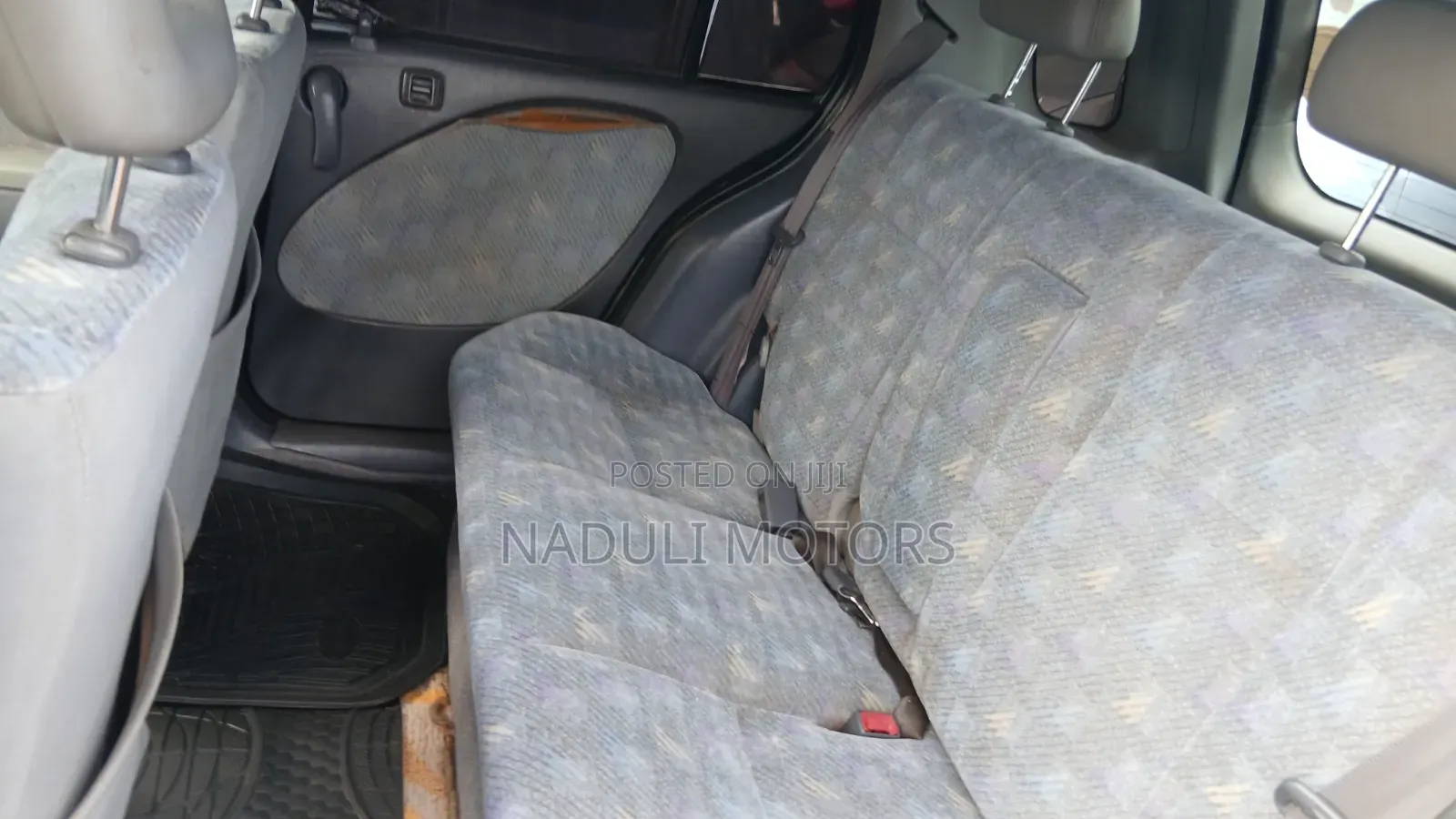 Toyota Raum 1.5 FWD 2002 Black