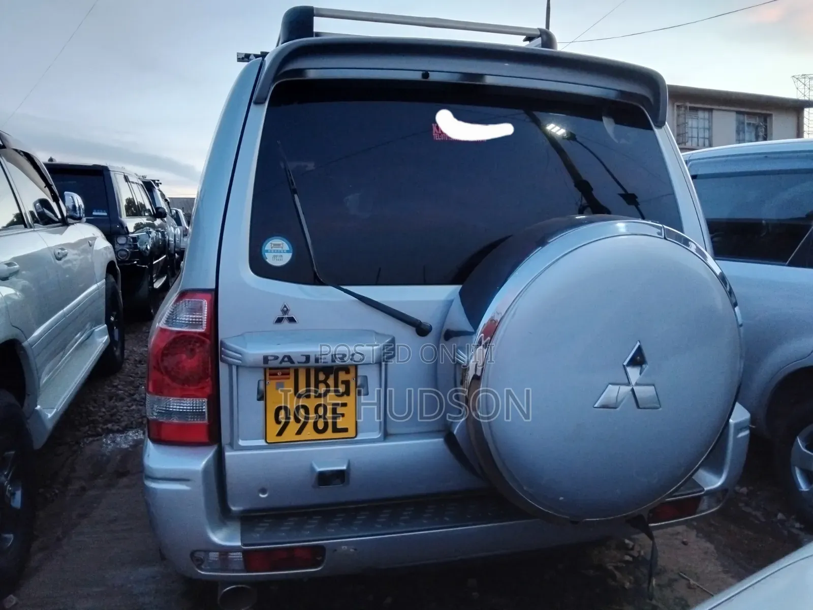 Mitsubishi Pajero 2003 Silver