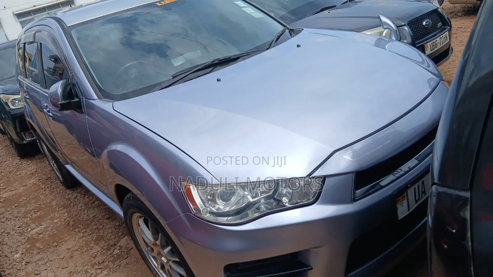 Mitsubishi Outlander 2010 Silver