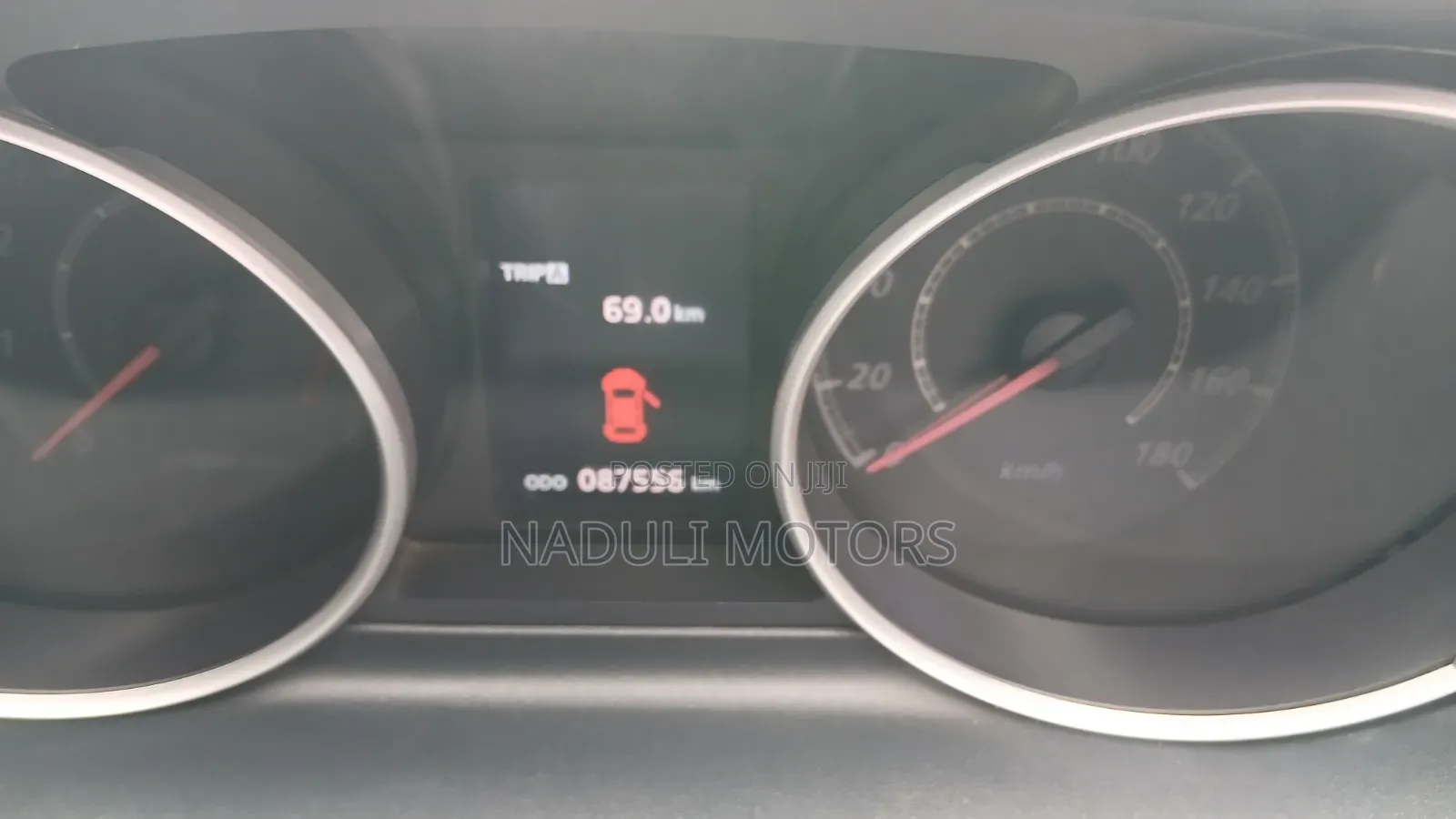 Mitsubishi Outlander 2010 Silver
