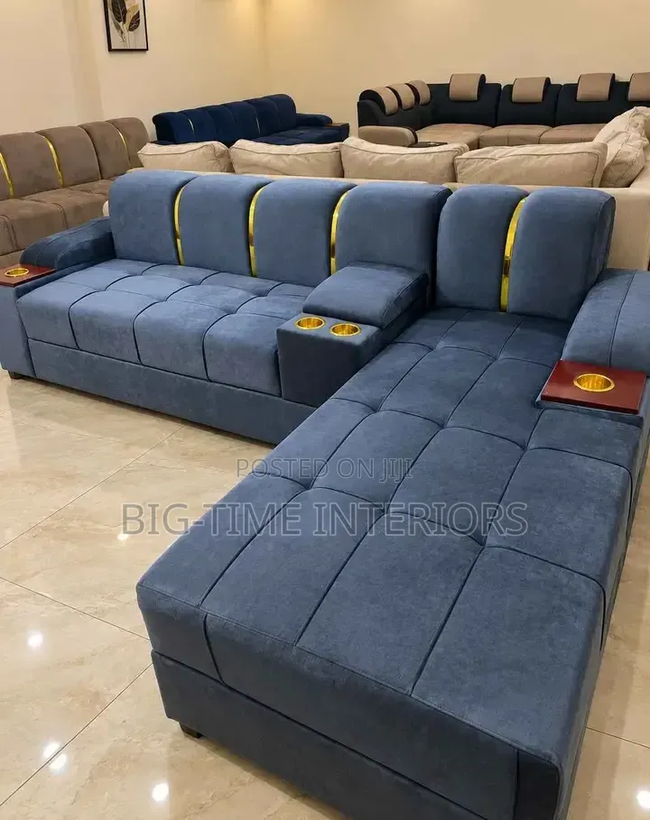 Beautiful Gray Sofa (5seater)