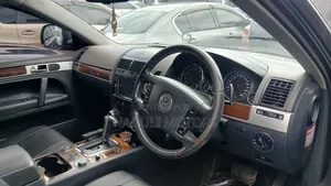 Volkswagen Touareg 2012