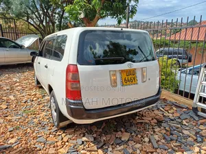 Toyota Succeed 2006 White