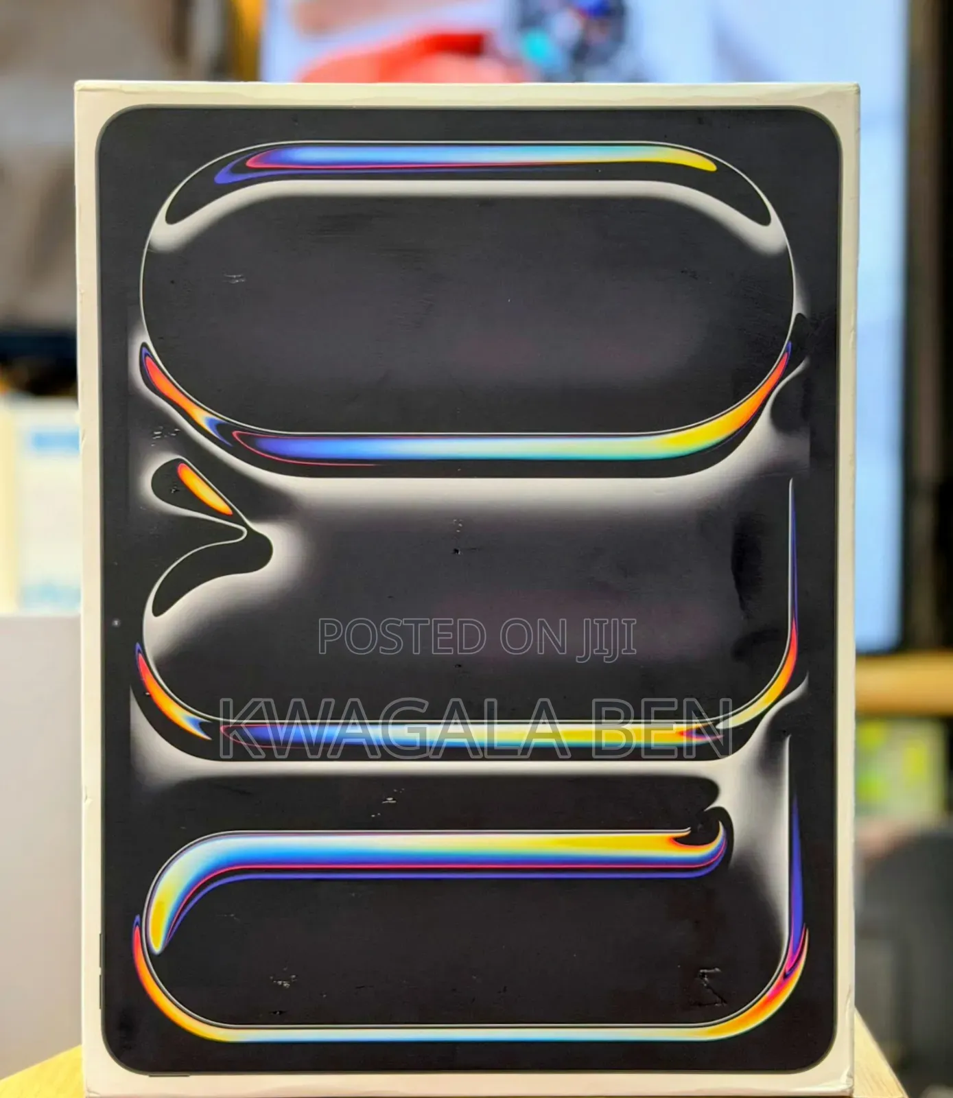 New Apple iPad Pro 13 (2024) 256 GB Black