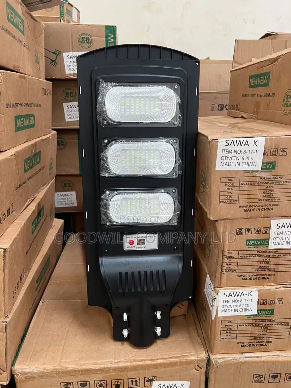 90w Newvew Solar Street Light