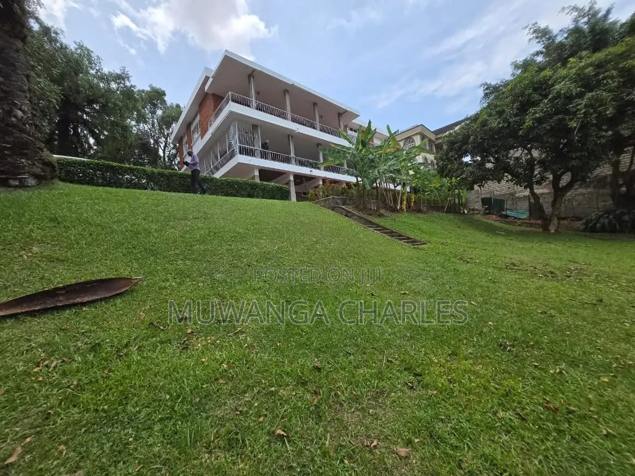 5bdrm Duplex in Fs Properties Ltd, Central Division for rent