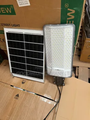 200w Newvew Solar Security / Street Light With a Separate Panel