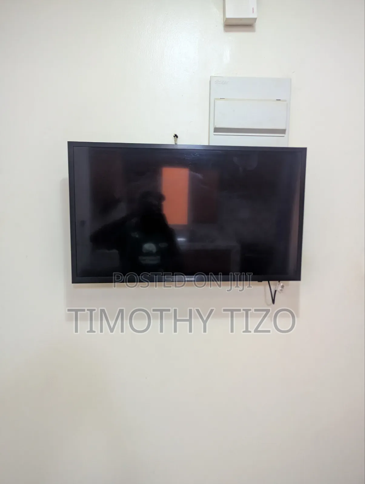 32" TVs for Sale (Hotel Used)