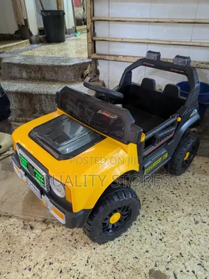 Royal Rechargeable Car Yellow 1 to 10 Years
