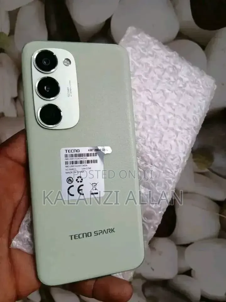 New Tecno Spark 40 Pro+ 256 GB Silver