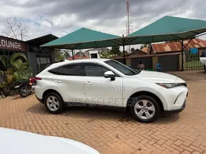 Toyota Harrier 2021 White