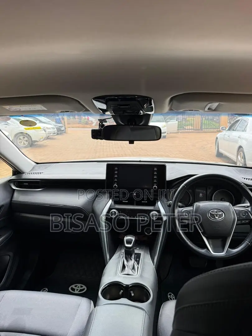Toyota Harrier 2021 White
