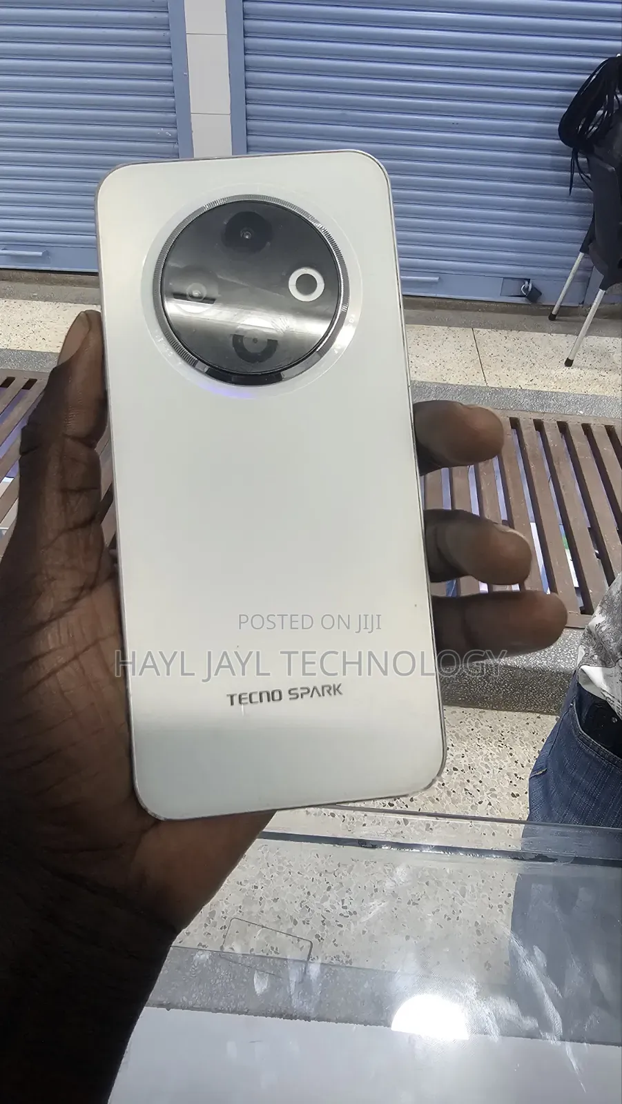 Tecno Spark 30C 128 GB White