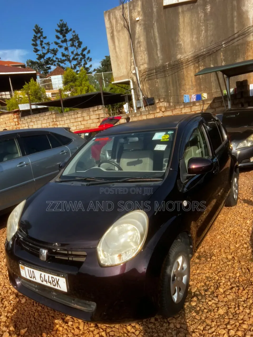 Toyota Passo 1.0 FWD 2008 Maroon